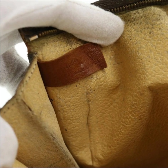 LOUIS VUITTON Monogram Poche Toilette 26 Pouch Vintage M47542 LV Auth bs1545 - Picture 9 of 16